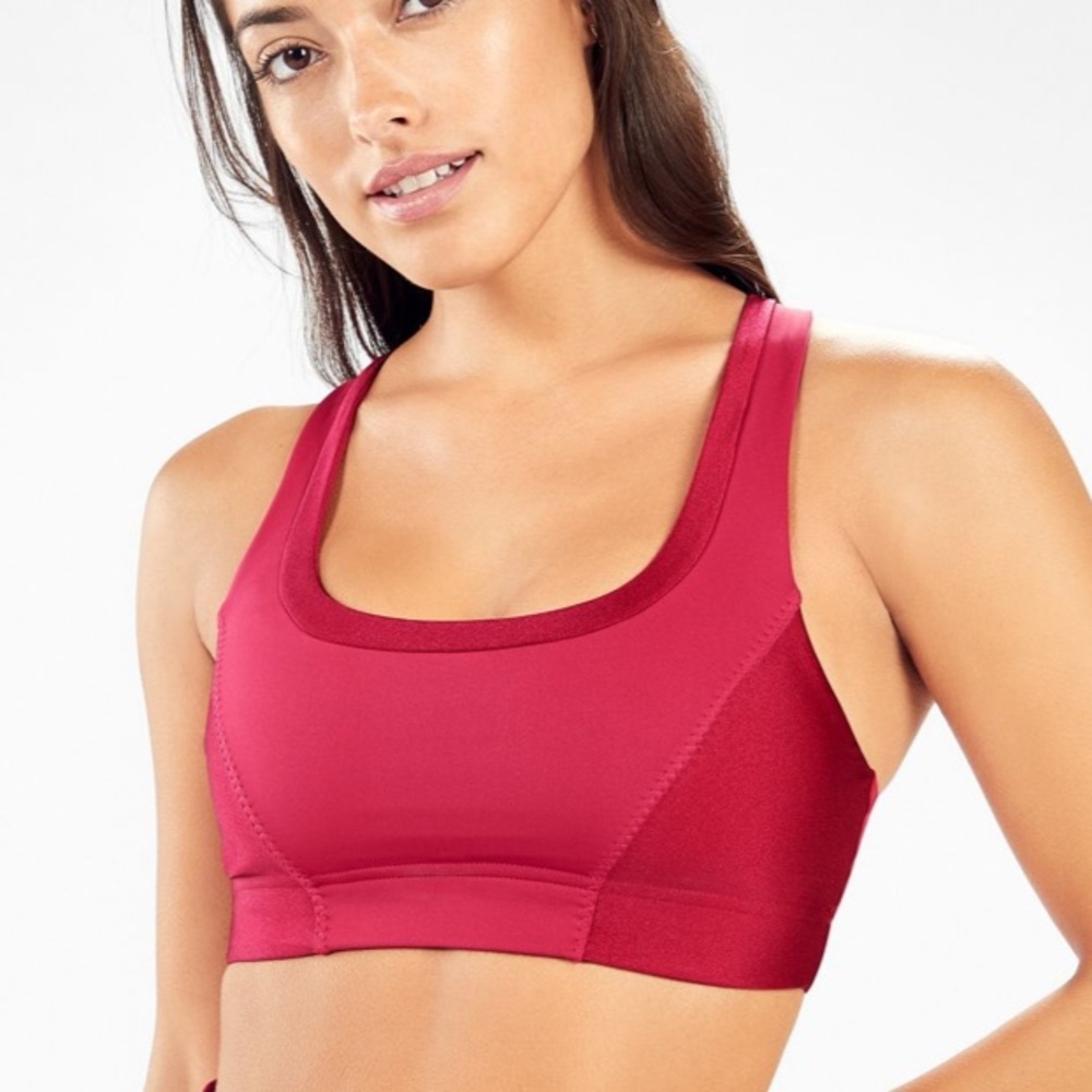 Fabletics Paige low impact sports bra